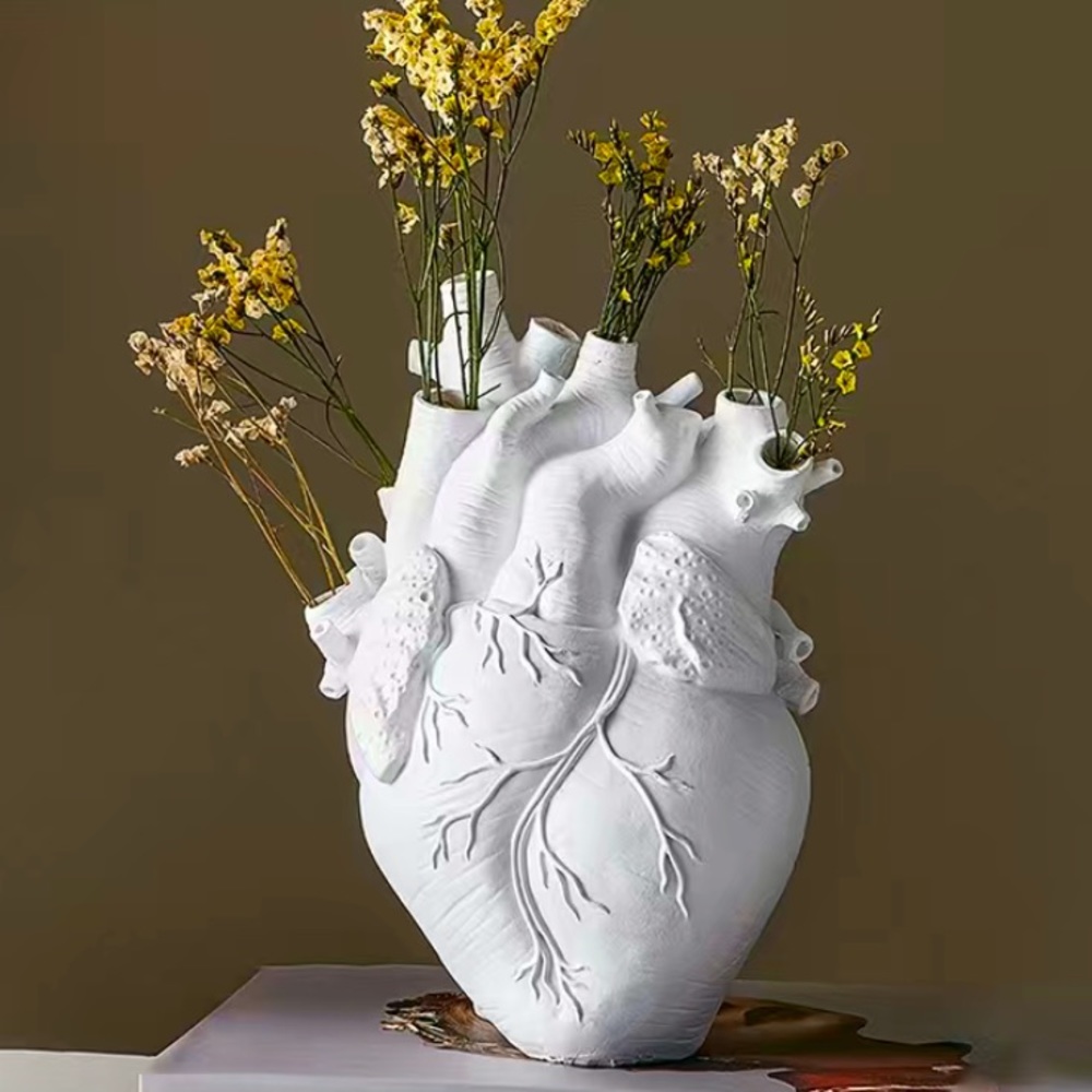 Anatomical Heart Vase | NIB Statement Flower Home Decorative Gothic Sculpture